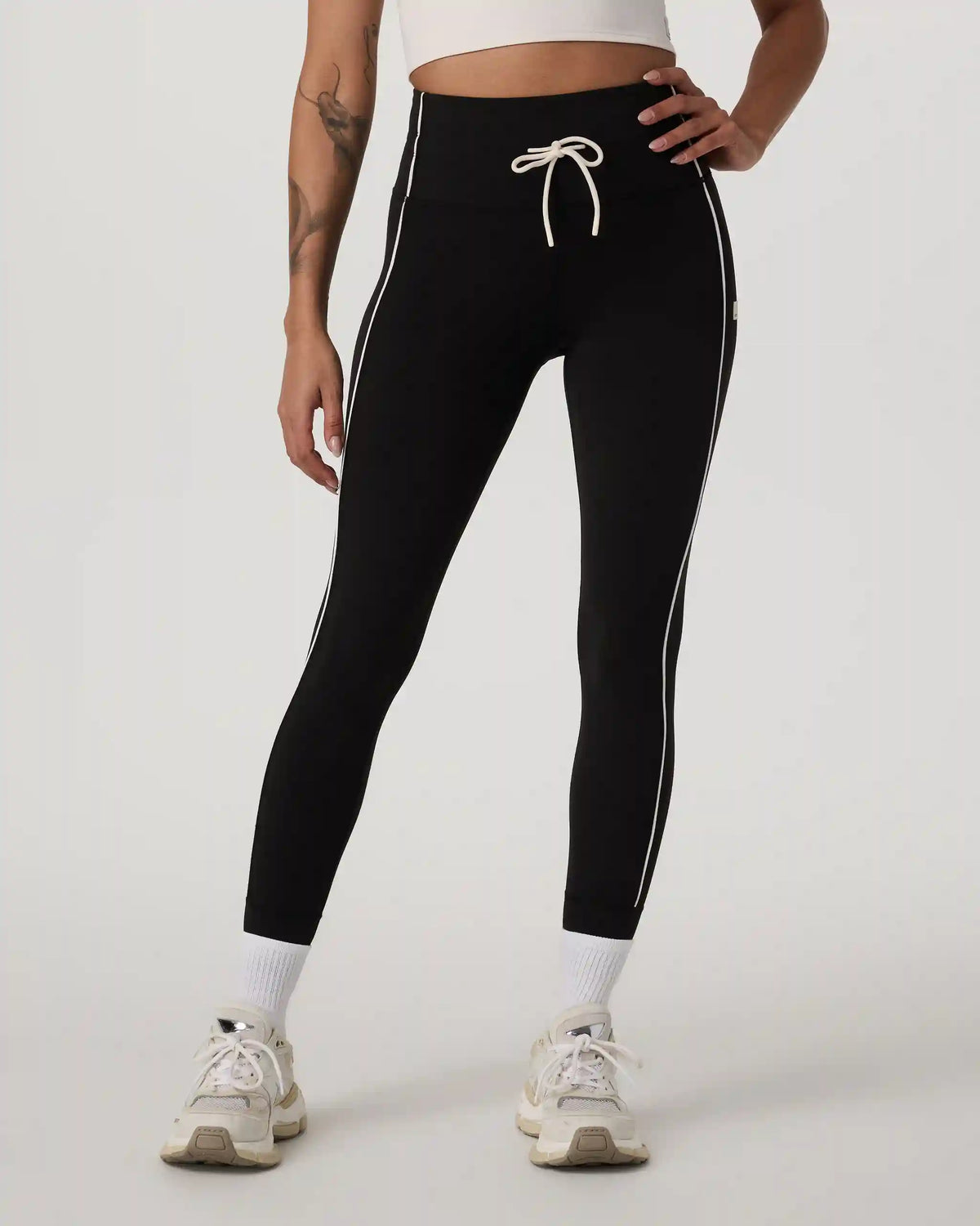 Daily Piped Legging