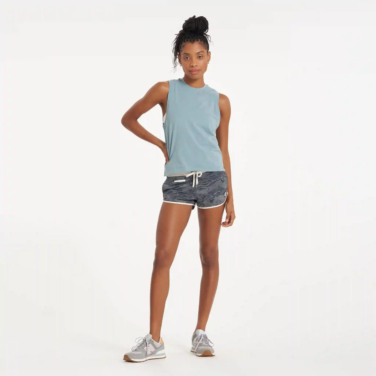 Feather Tank