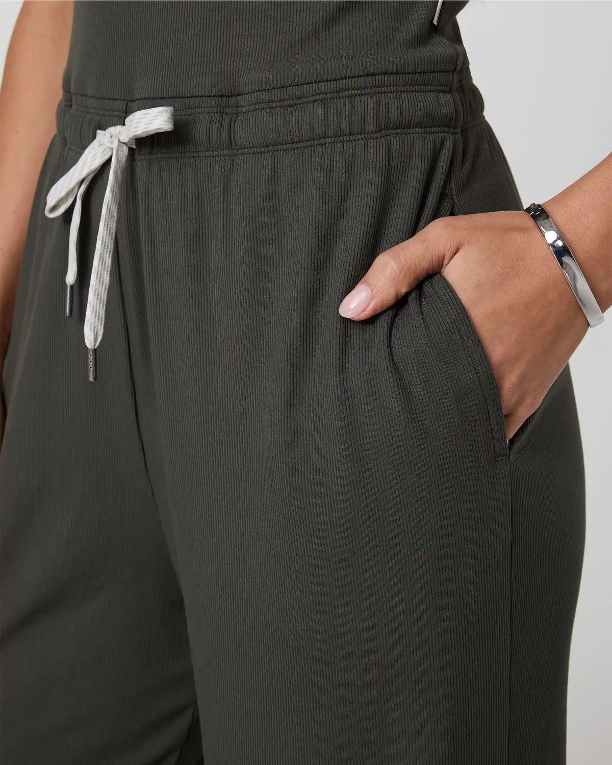 Pose Scoop Jumpsuit - Short