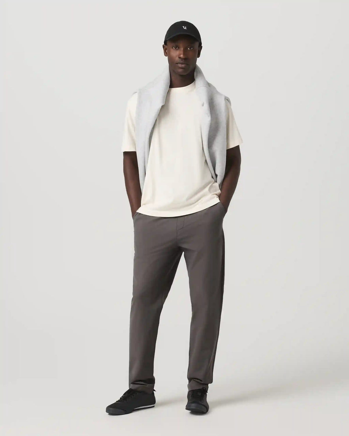 Vuori Meta™ Elastic Waist Pant Classic Fit 32"