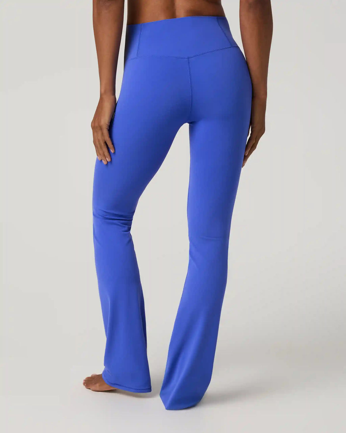 Vuori AllTheFeels™ Slim Flare