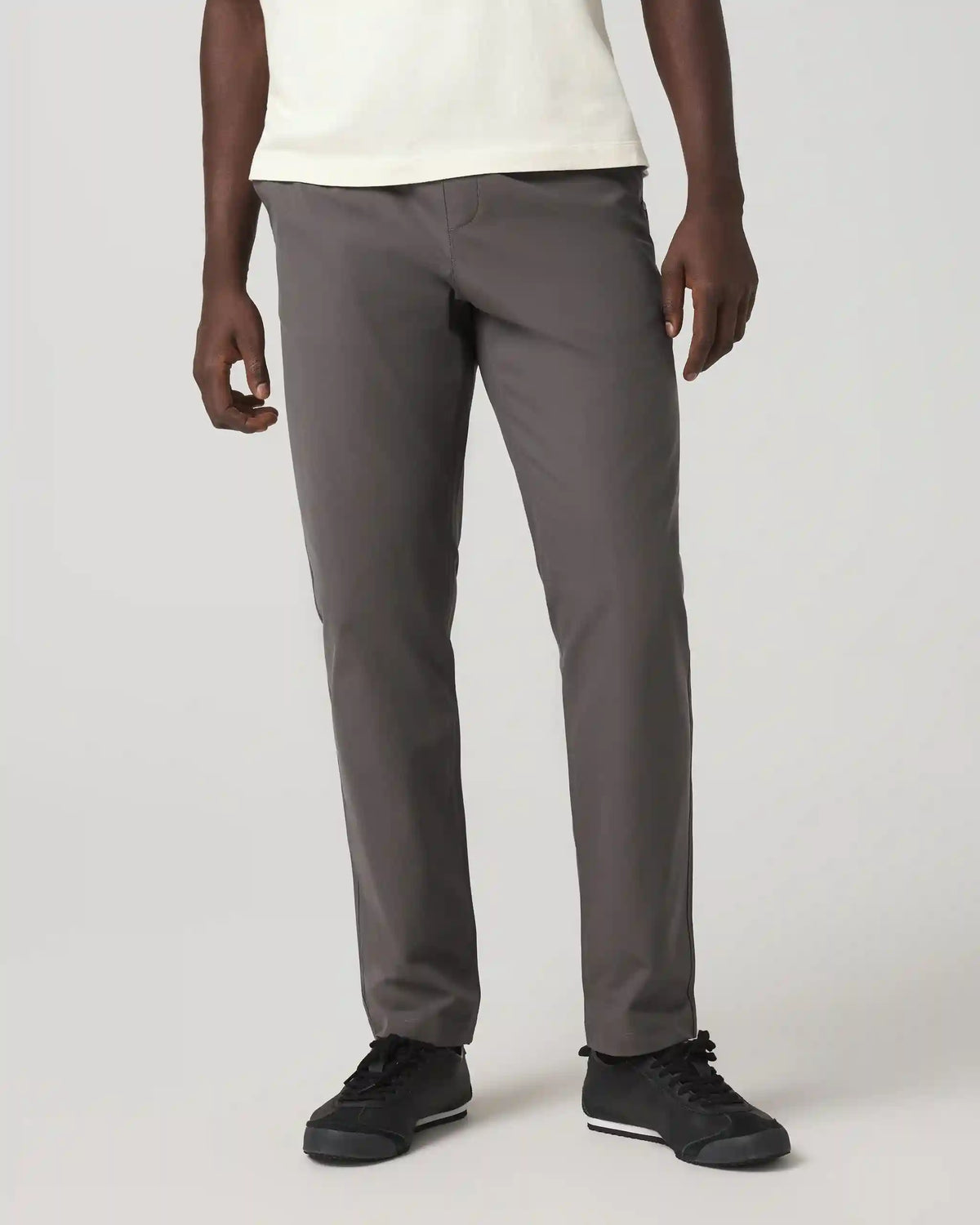 Vuori Meta™ Elastic Waist Pant Classic Fit 32"