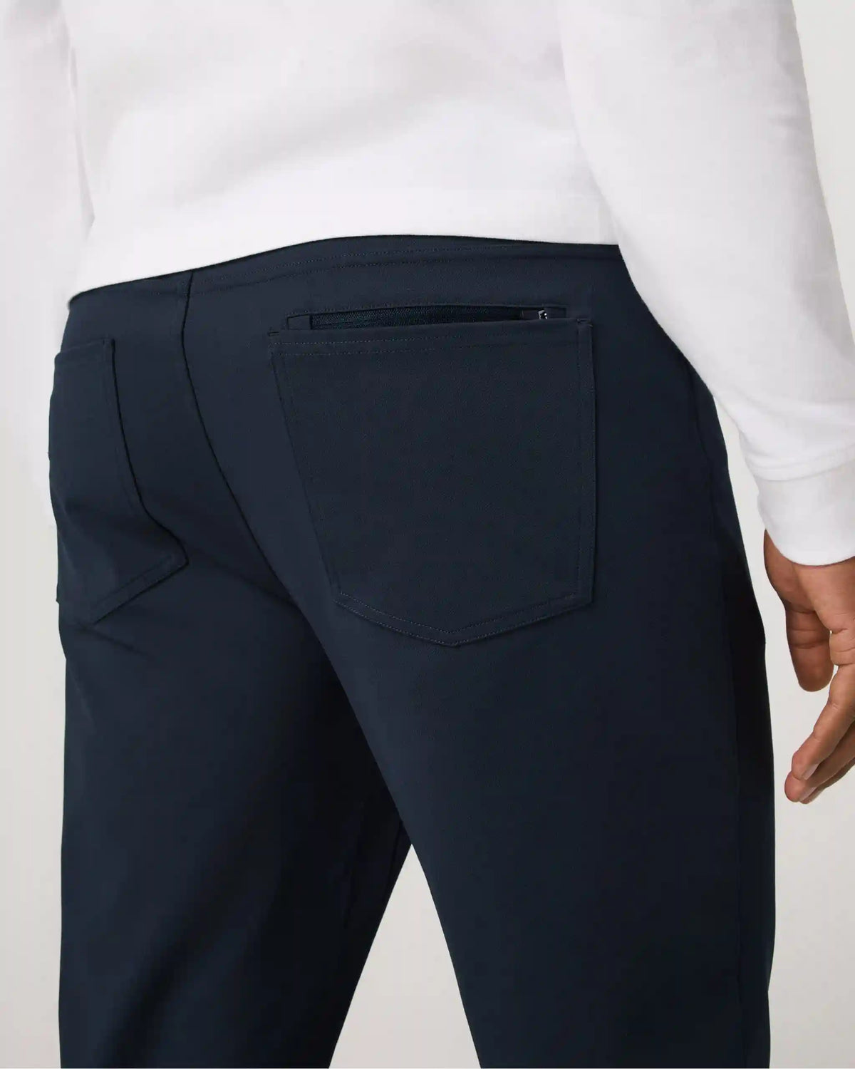 Vuori Meta™ Twill Pant Classic Fit 32"