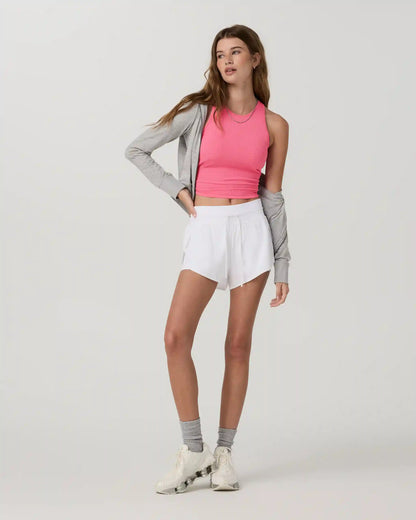 Pose Plyo Tank