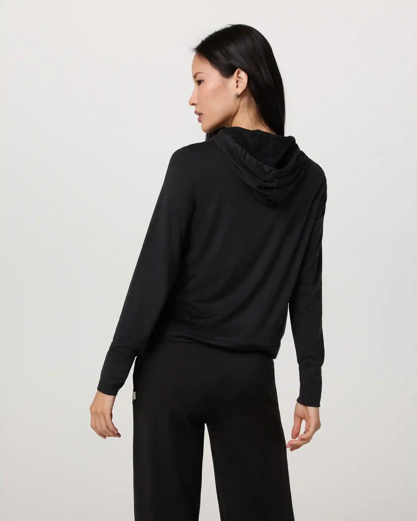 Halo Essential Hoodie