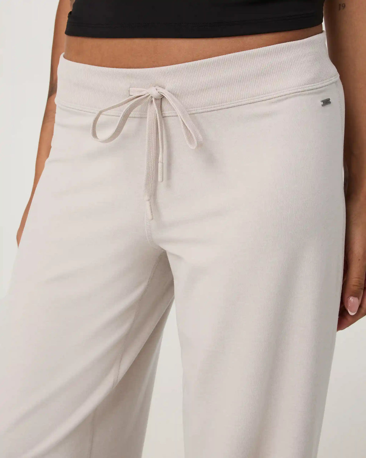 Halo Low Rise Straight Leg Pant - Long
