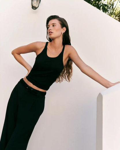 Cove Layering Tank