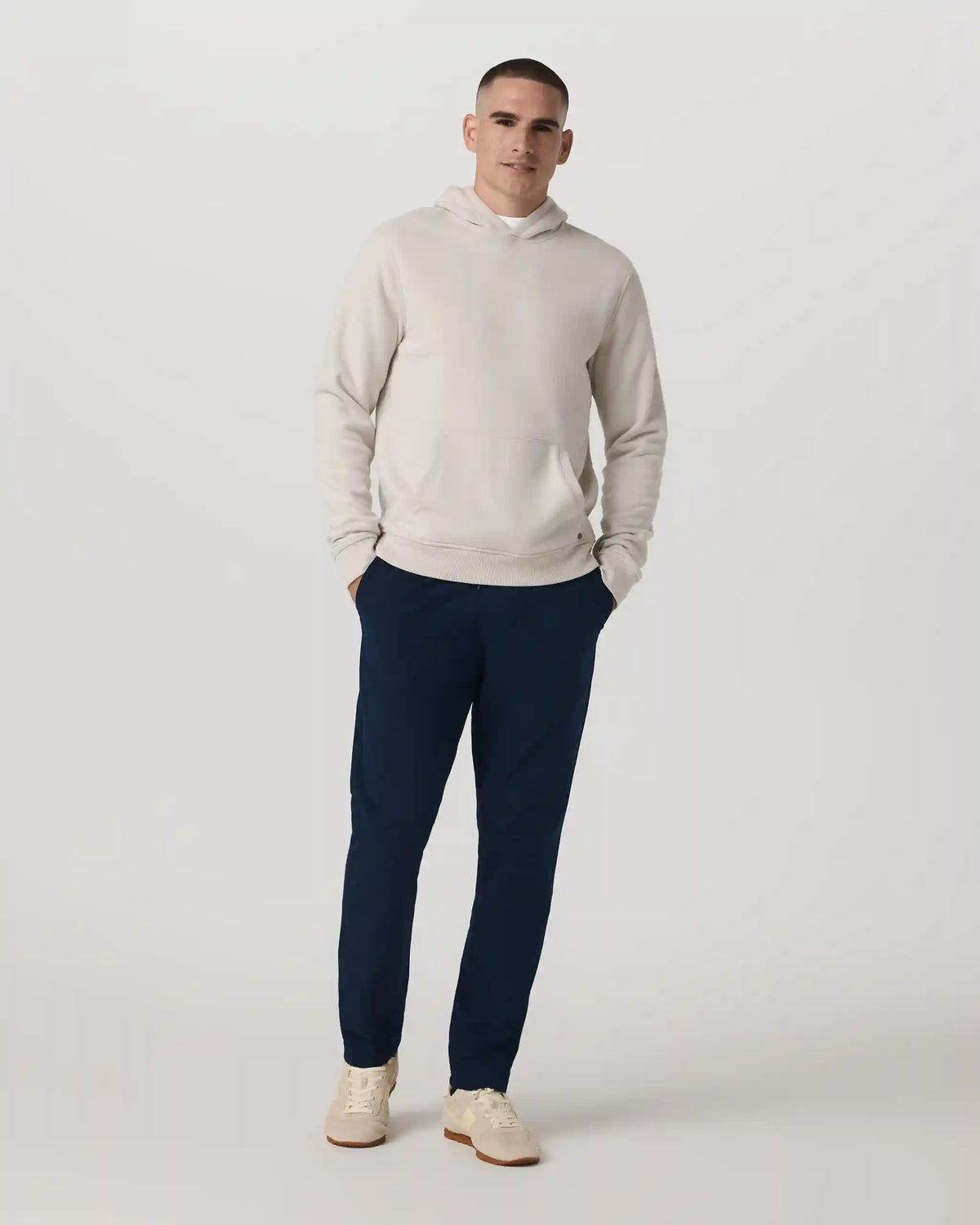 Vuori Meta™ Elastic Waist Pant Classic Fit 32"