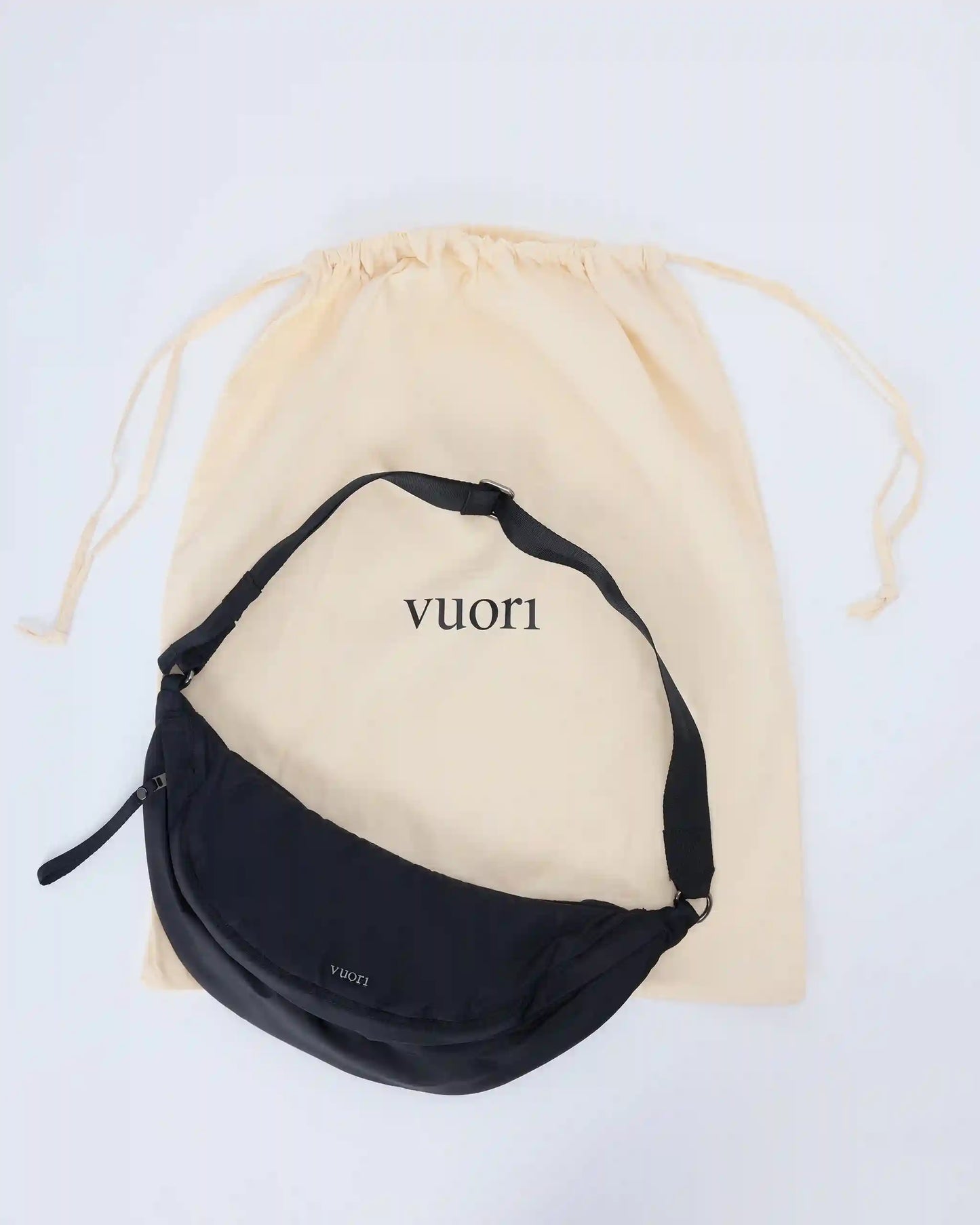 Vuori Arden Crescent Sling