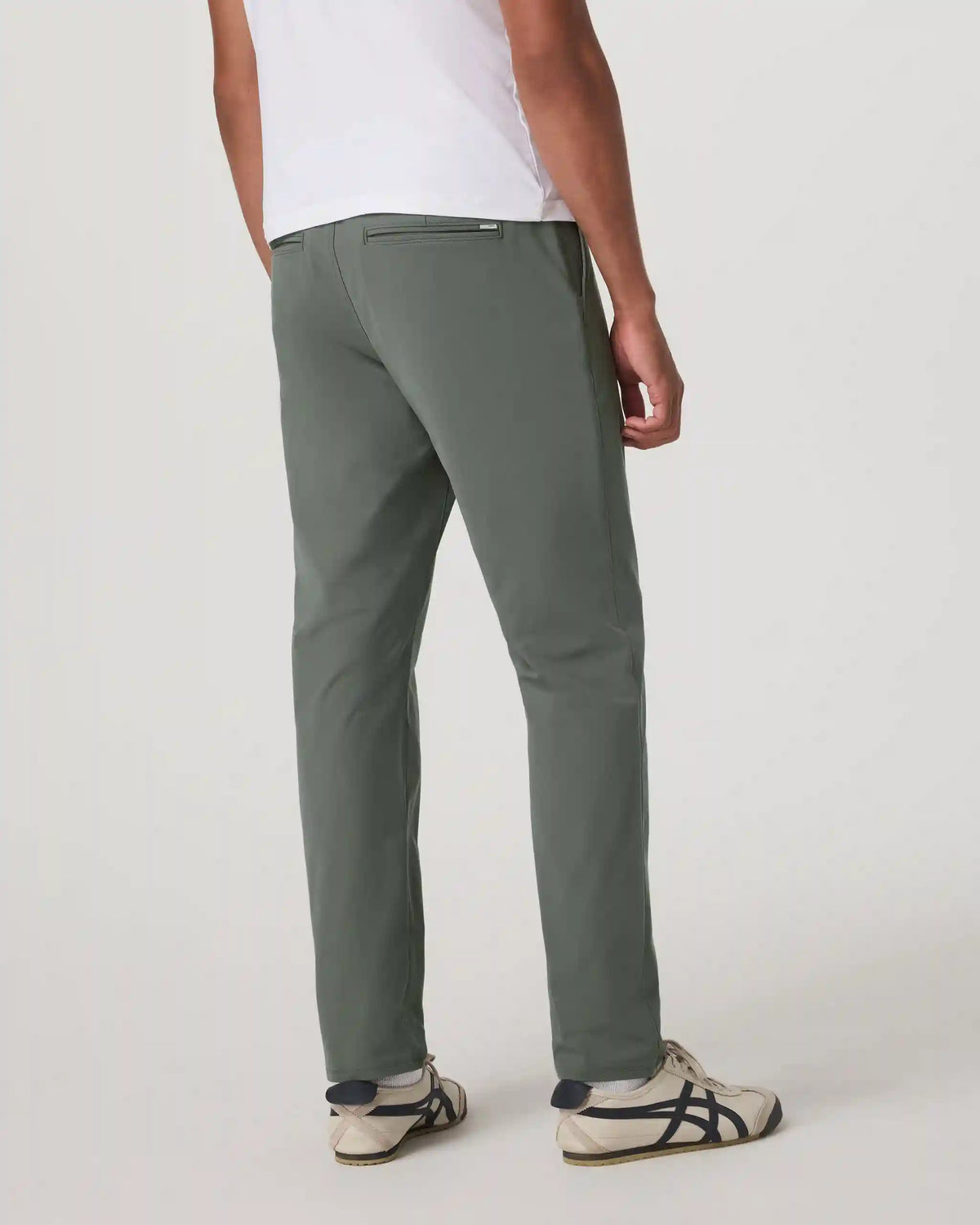 Vuori Meta™ Trouser Classic Fit 32"