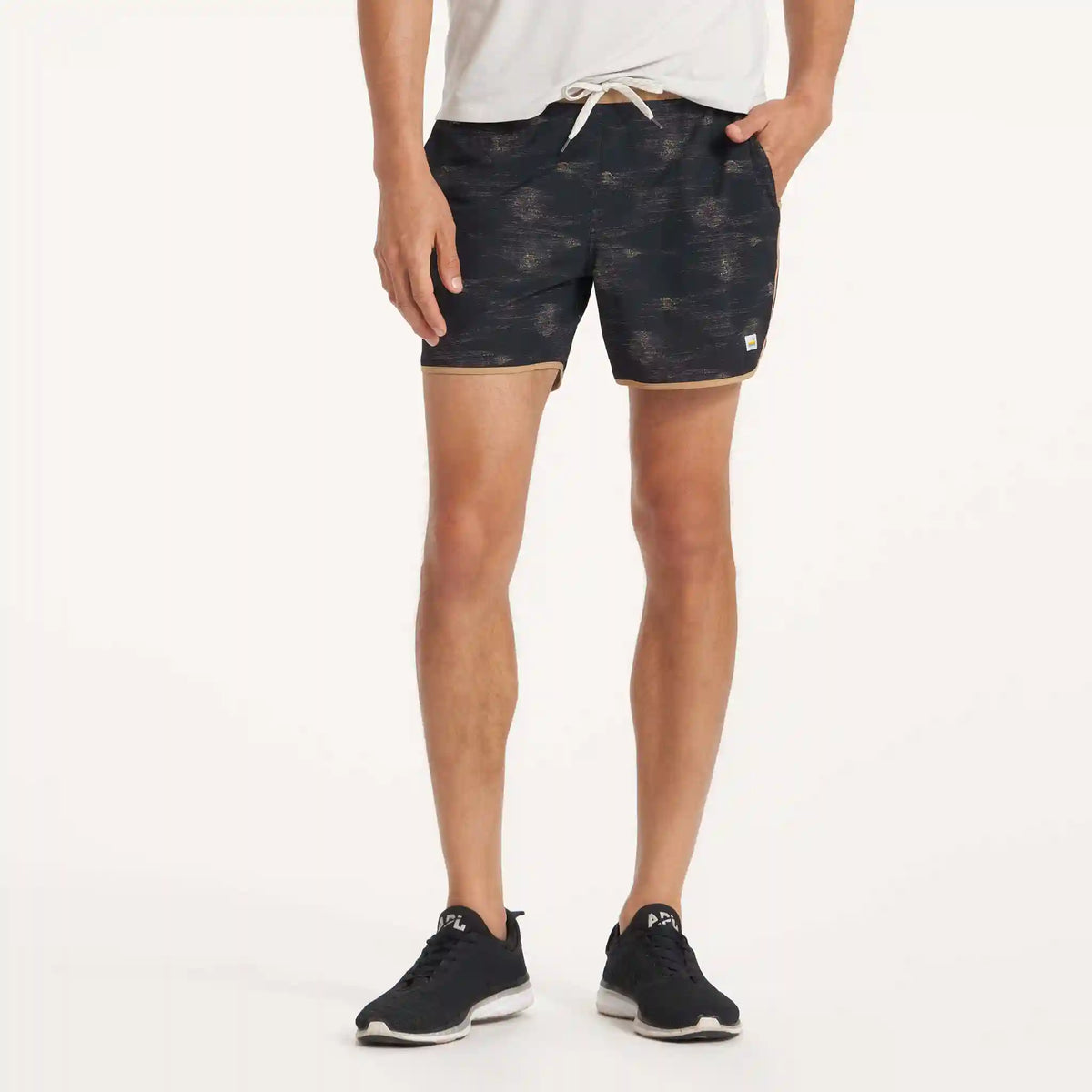 Banks Short Unlined 5"