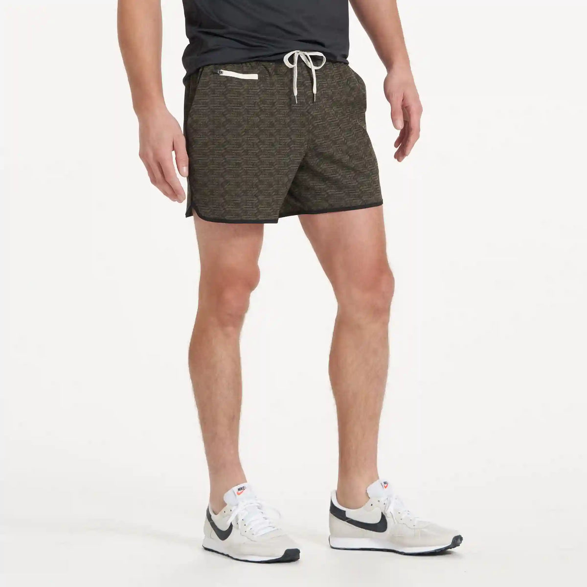 Banks Short Unlined 5"