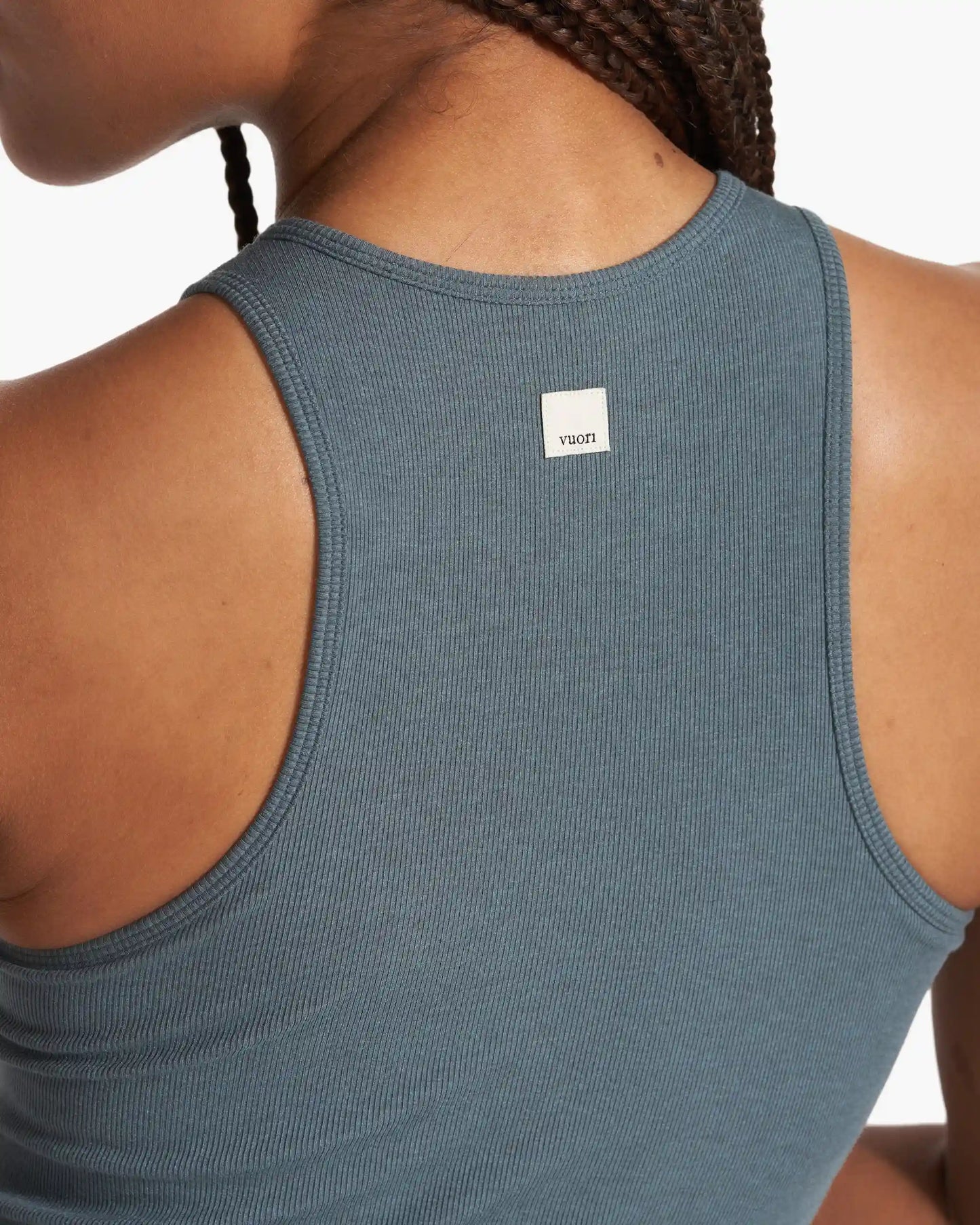 Pose Plyo Tank