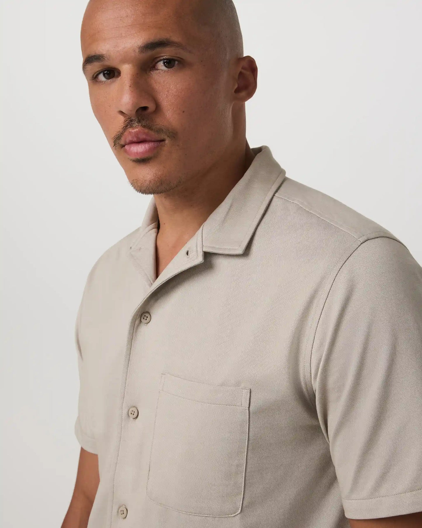 Short Sleeve Knit Oxford Camp Collar Button Down