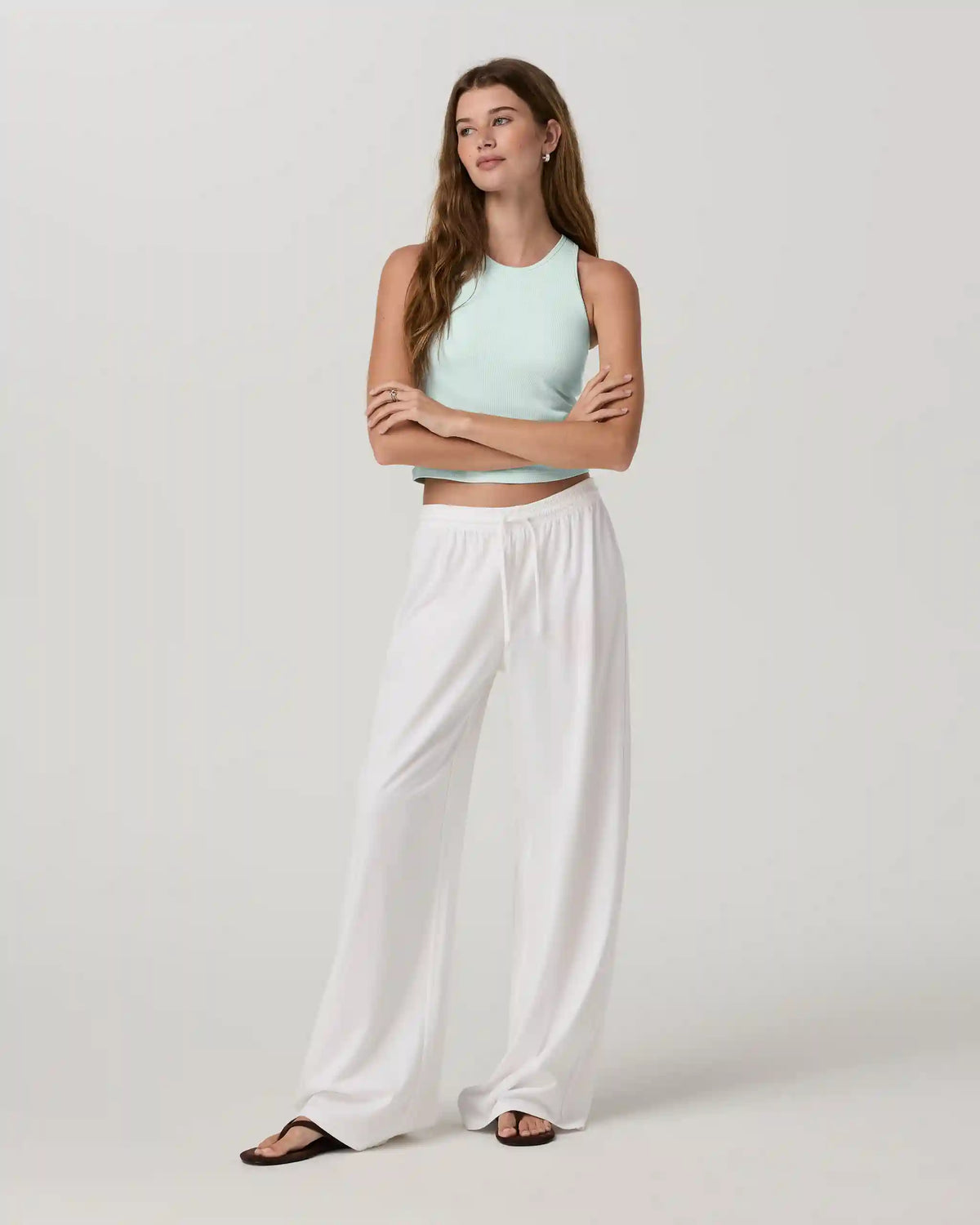 Pose Plyo Tank