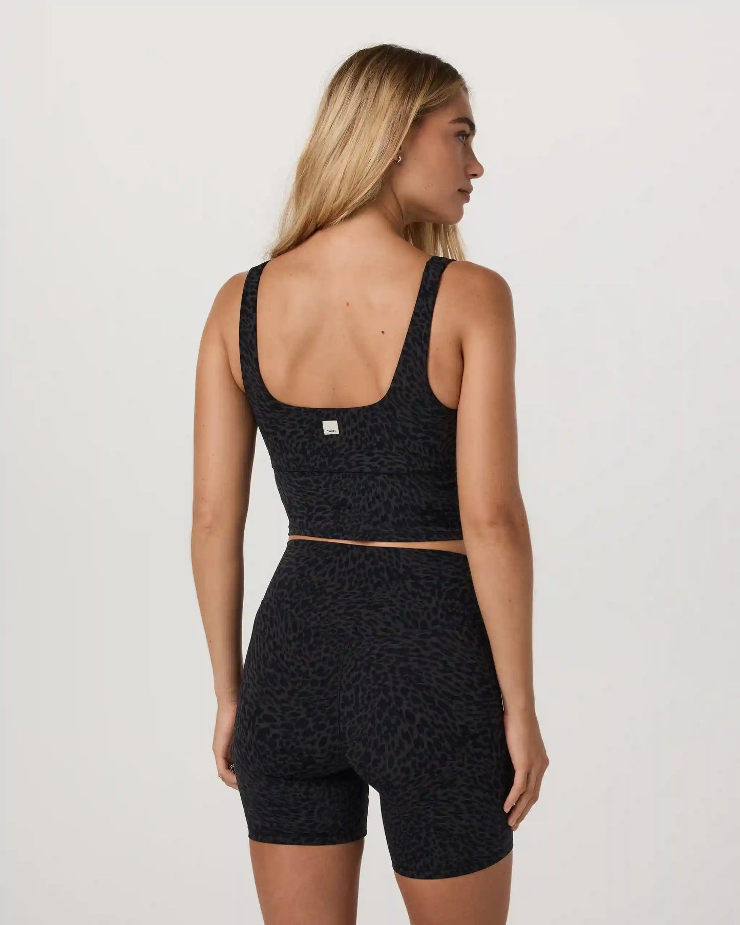 Vuori AllTheForm™ Support Tank