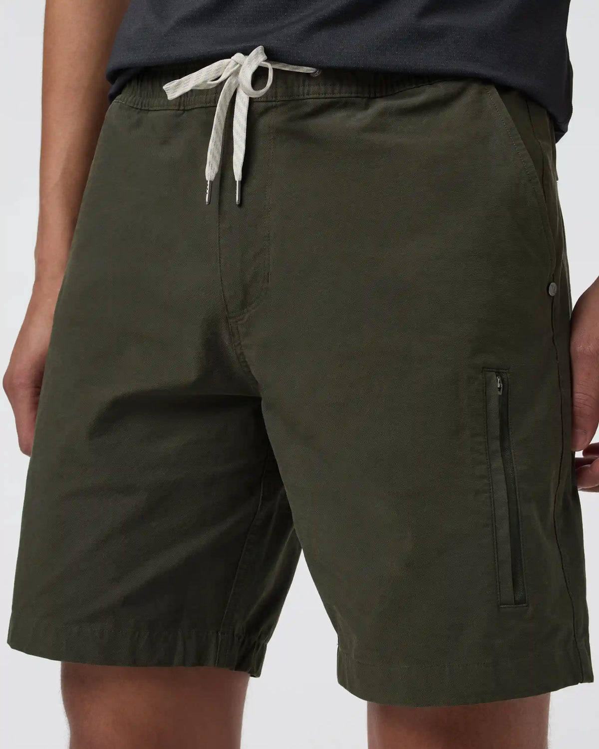 Barren Explorer Short 8"