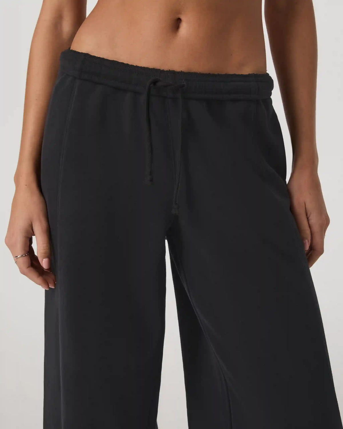 Sedona Barrel Crop Sweatpant
