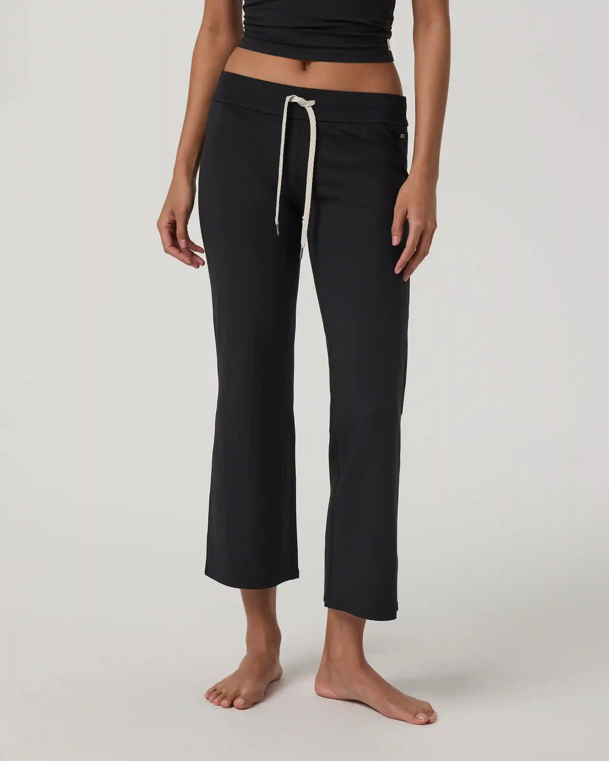 Halo Slim Flare Ankle Pant