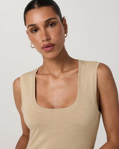 Halo Essential Scoop Tank