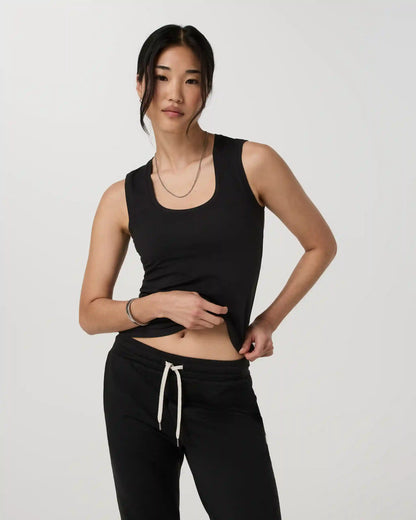 Halo Essential Scoop Tank Long