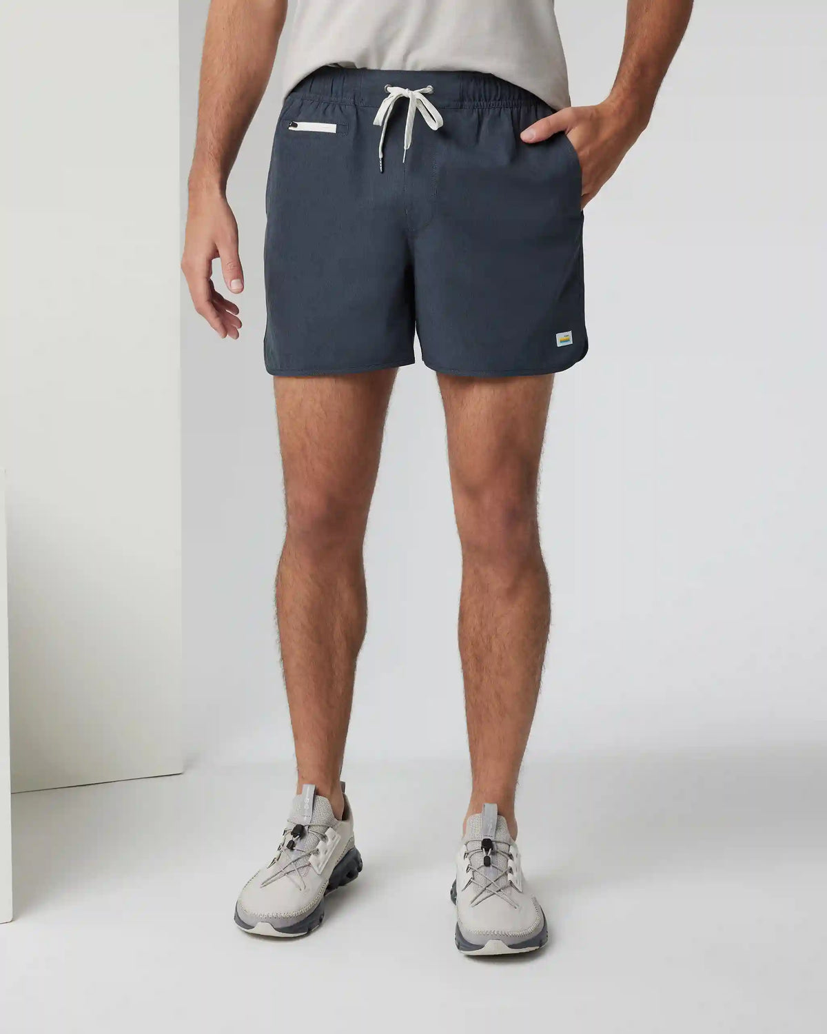 Banks Short Unlined 5"