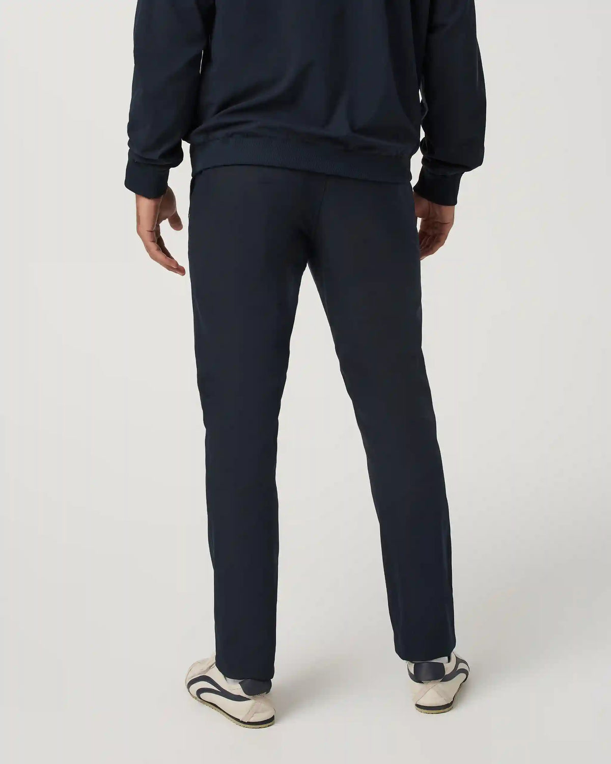 Vuori Meta™ Trouser Athletic Slim Fit 32"