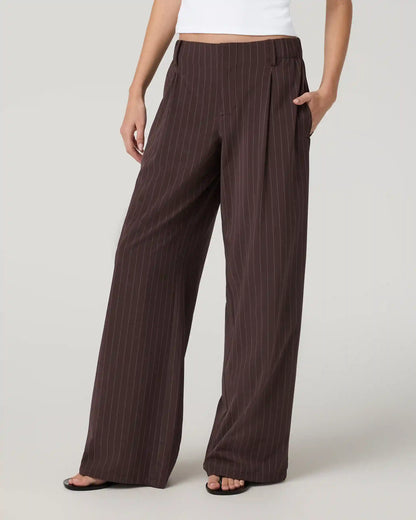 Villa Wideleg Trouser - Short