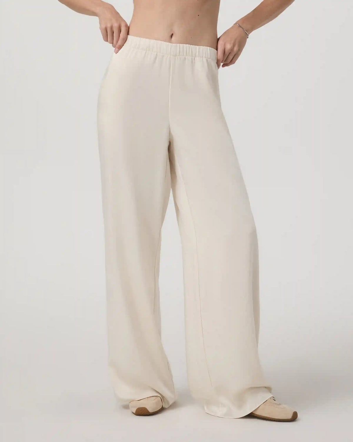 Nova Satin Wideleg Pant
