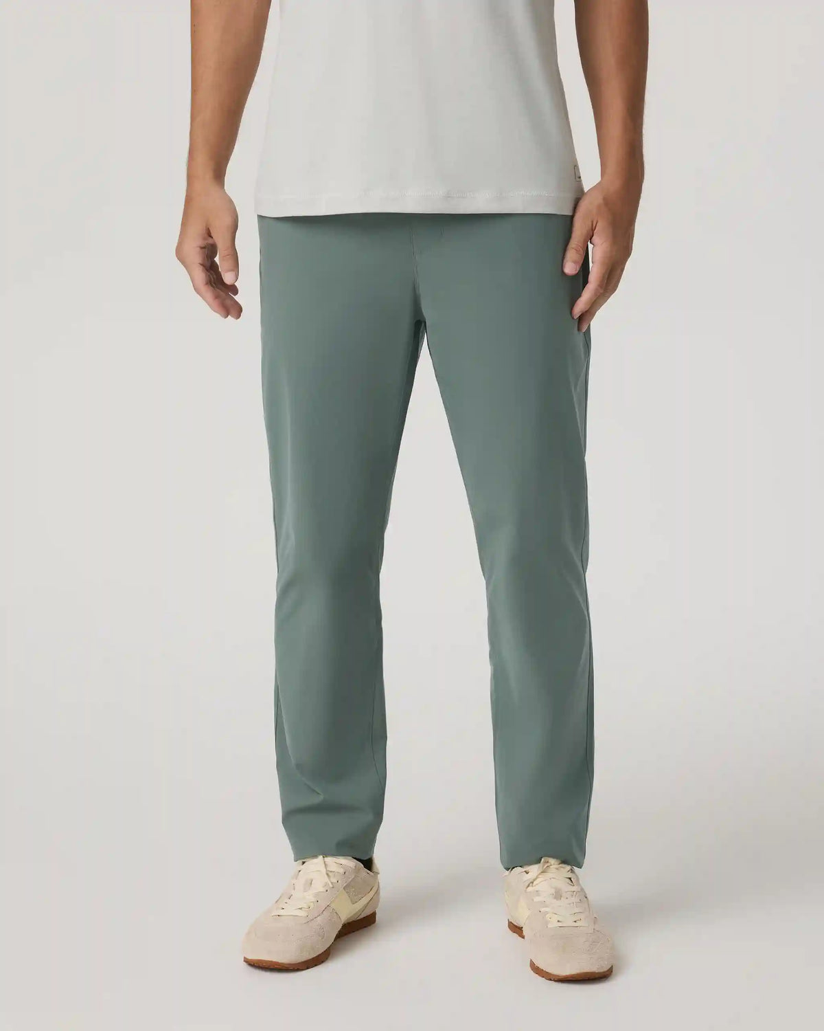 Vuori Meta™ Elastic Waist Pant Classic Fit 32"