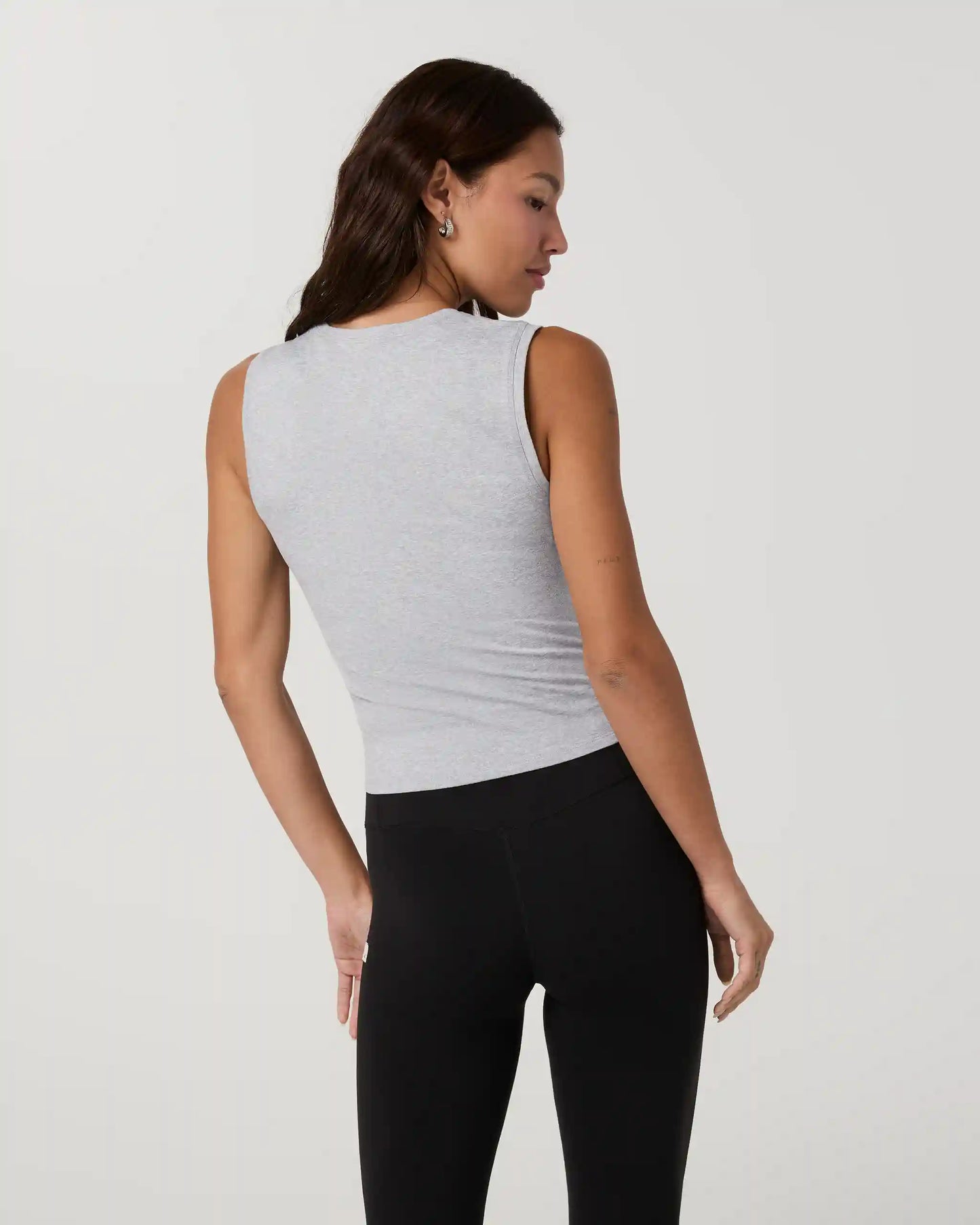 Halo Essential Scoop Tank