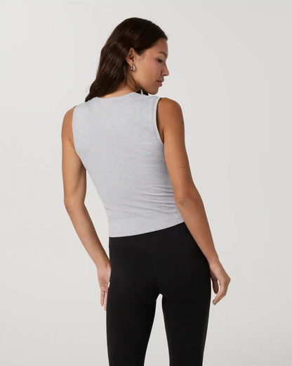 Halo Essential Scoop Tank