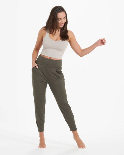 Lux At Ease Pant