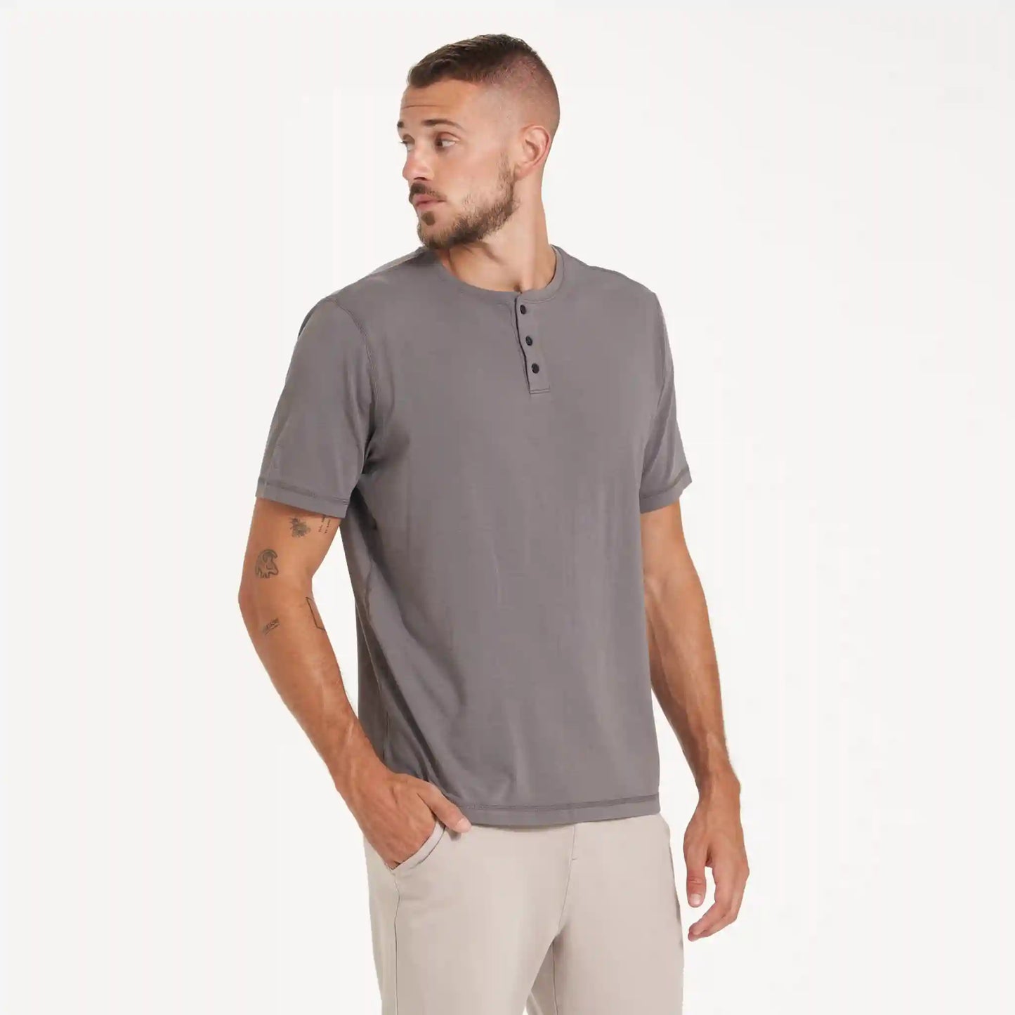 Short-Sleeve Tuvalu Henley