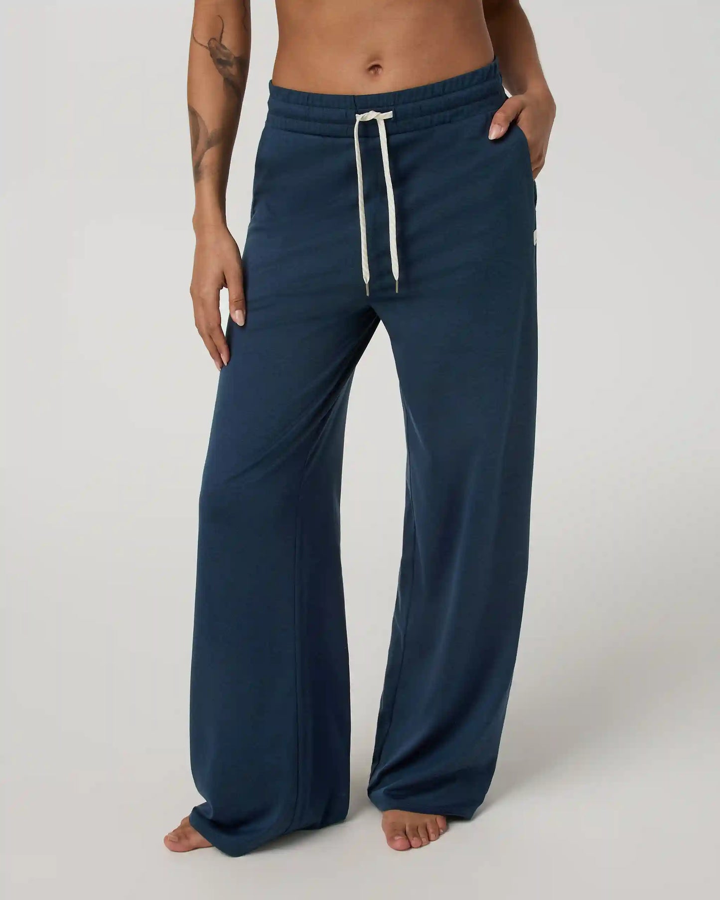 Halo Essential Wideleg Pant