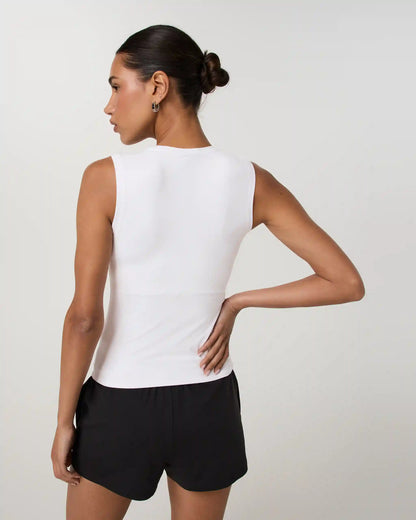 Halo Essential Scoop Tank