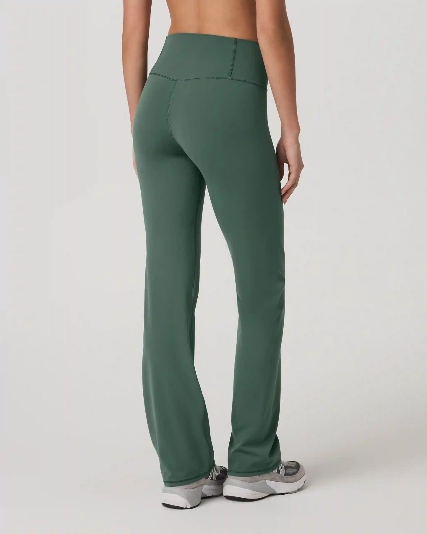 Vuori AllTheFeels™ Straight Leg - Short