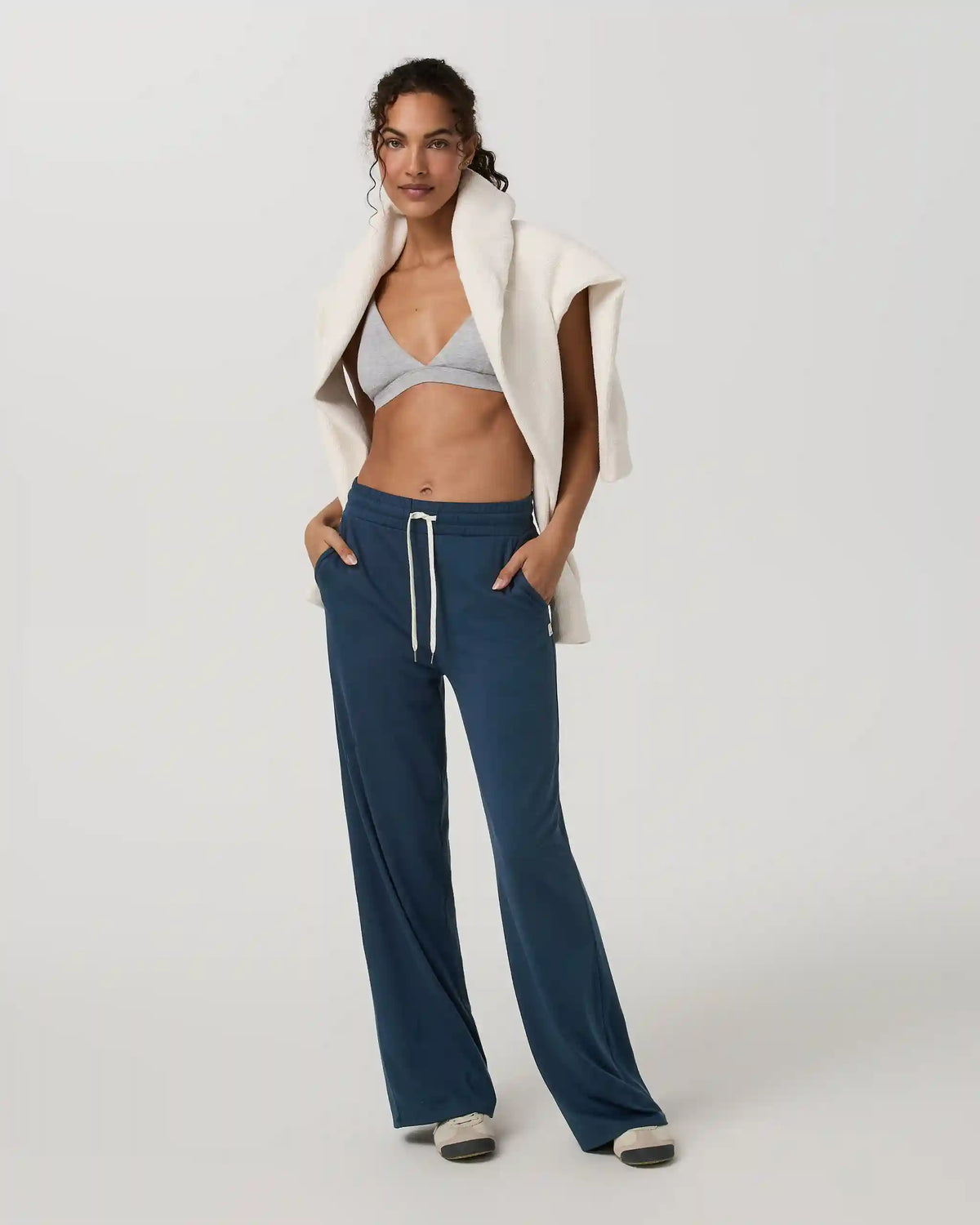 Halo Essential Wideleg Pant