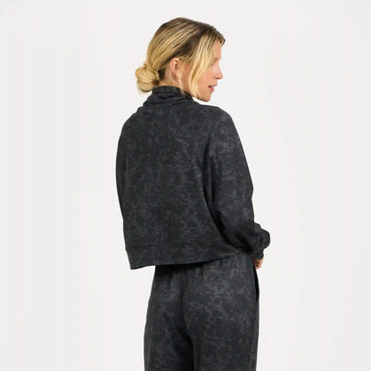 Halo Crop Funnel Neck