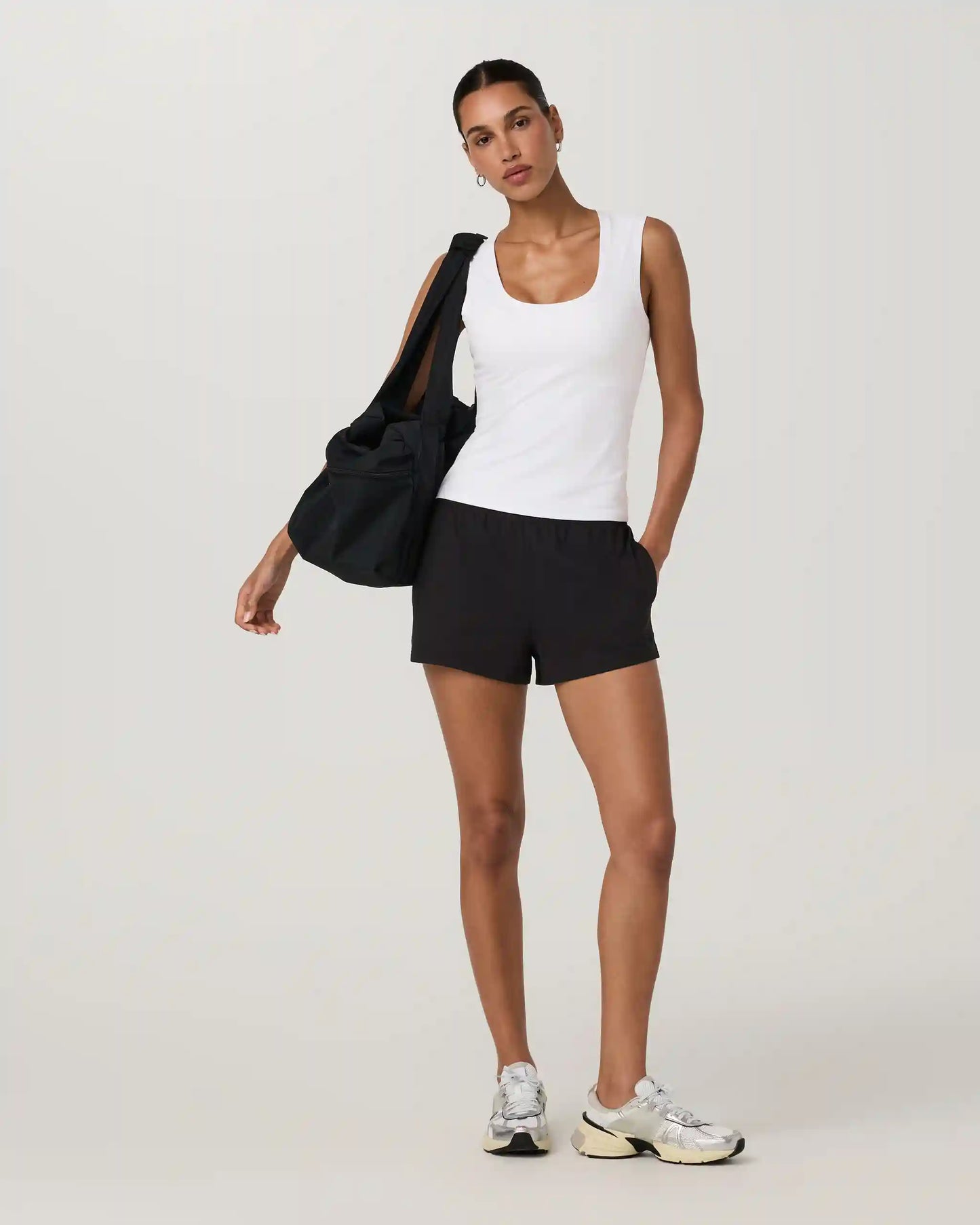 Halo Essential Scoop Tank