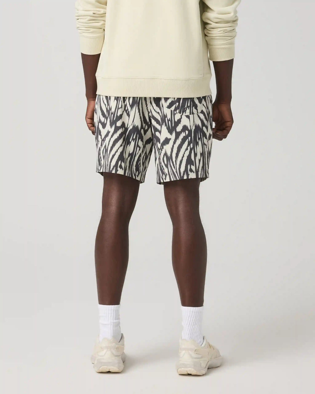 Kore Short Unlined 7"