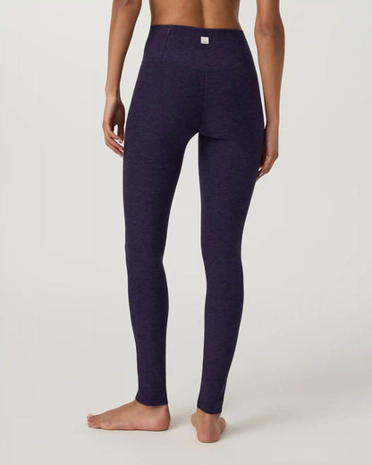 Clean Elevation Legging