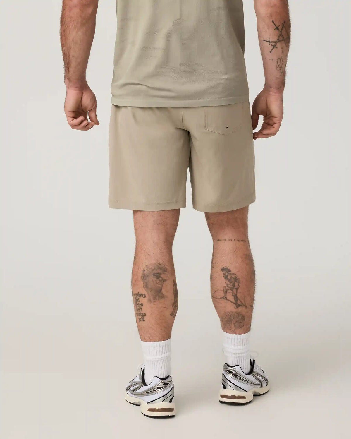 Kore Short Lined 9"