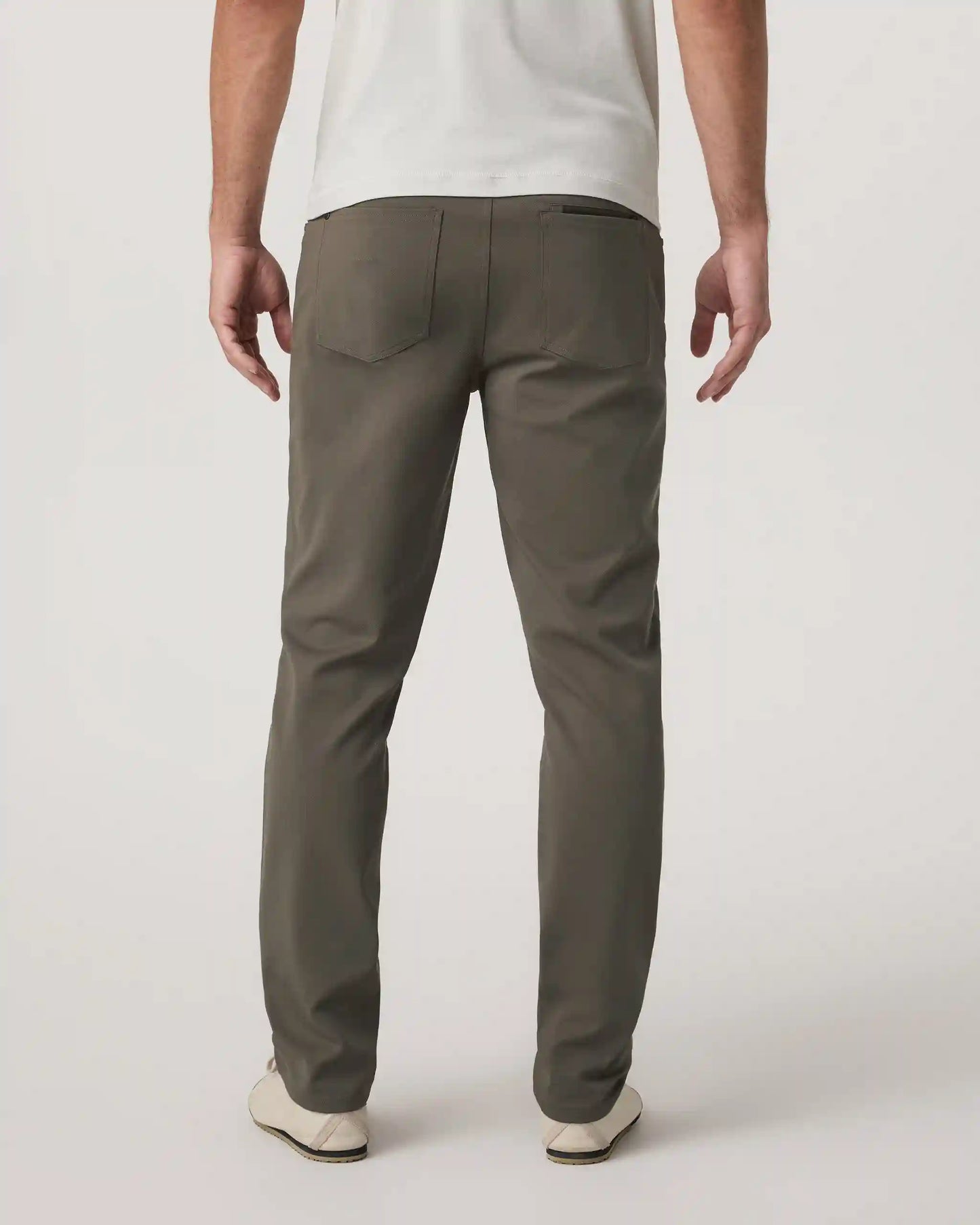 Vuori Meta™ Twill Pant Classic Fit 30"