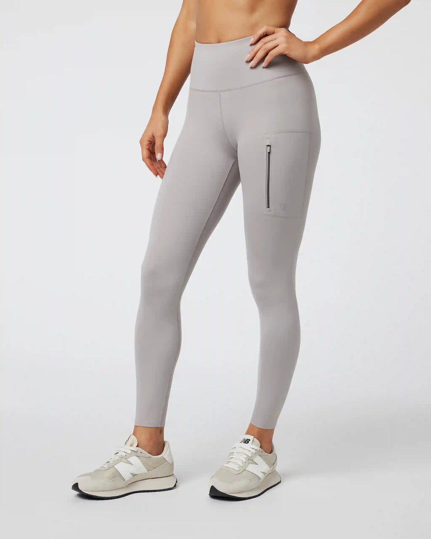 Evolve Zipped Legging