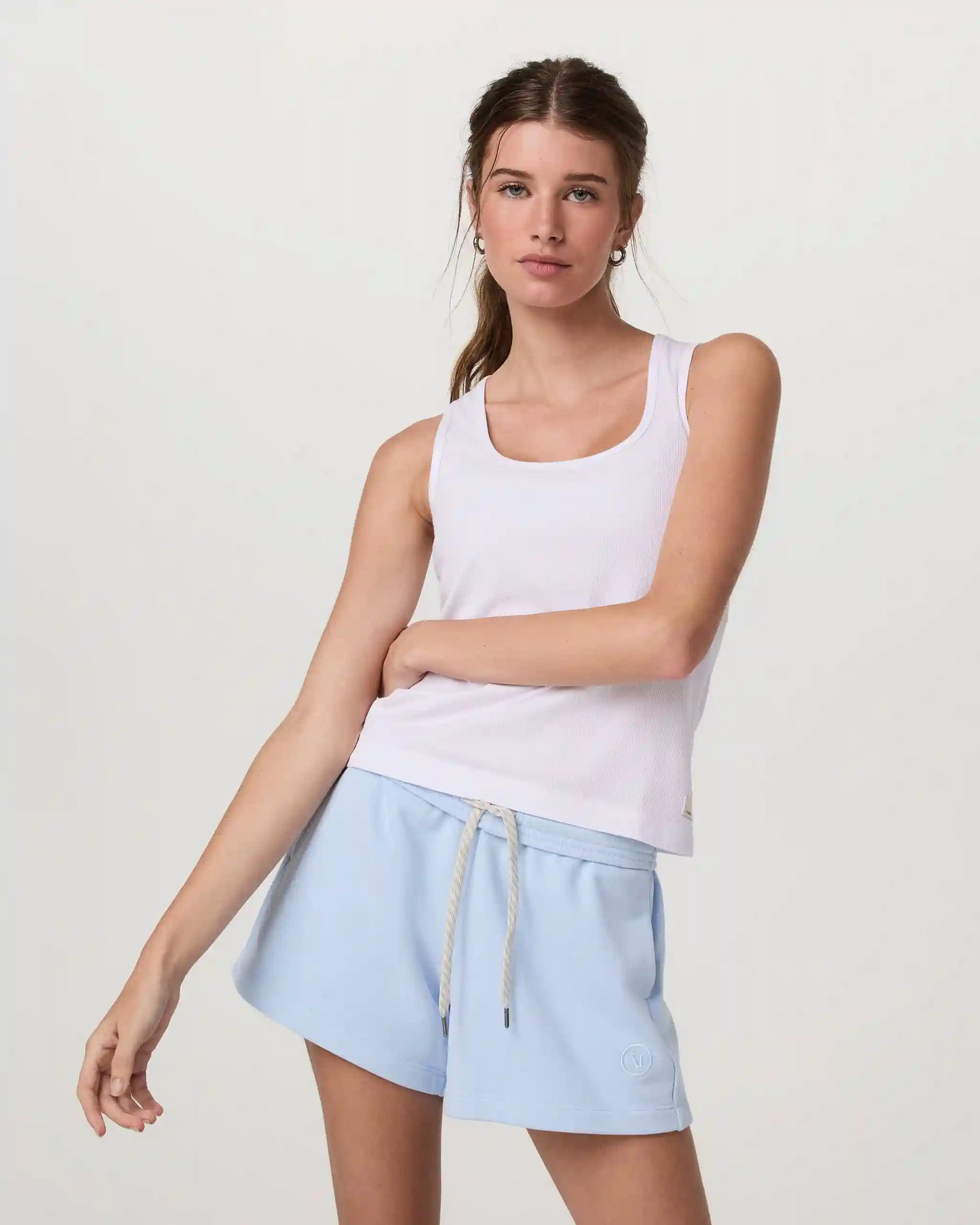 Pose Layering Tank