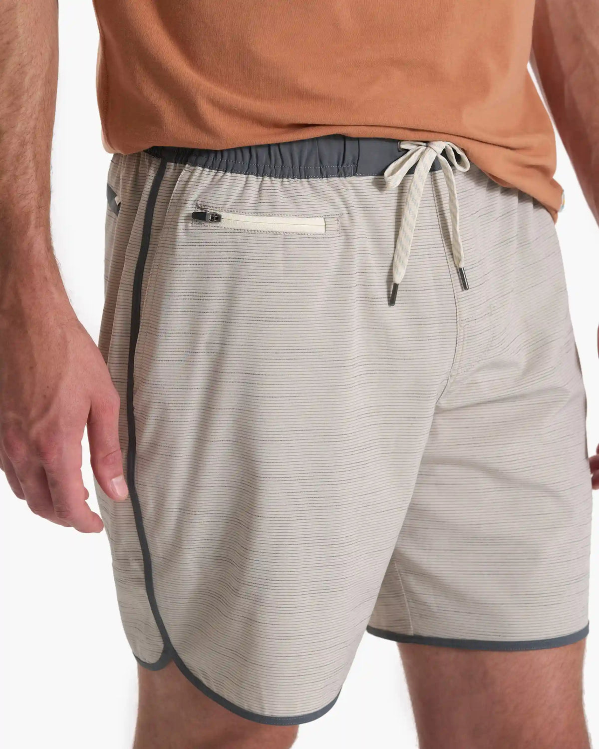 Banks Short Unlined 7"