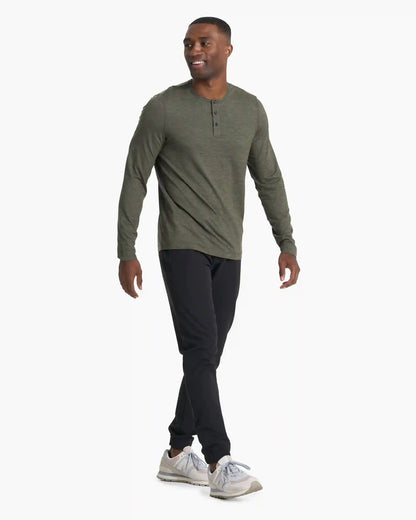 Long-Sleeve Ease Performance Henley
