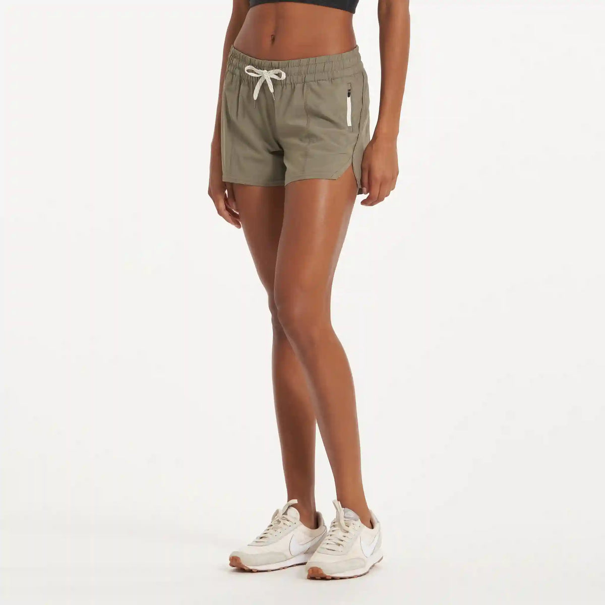 Clementine Short 4