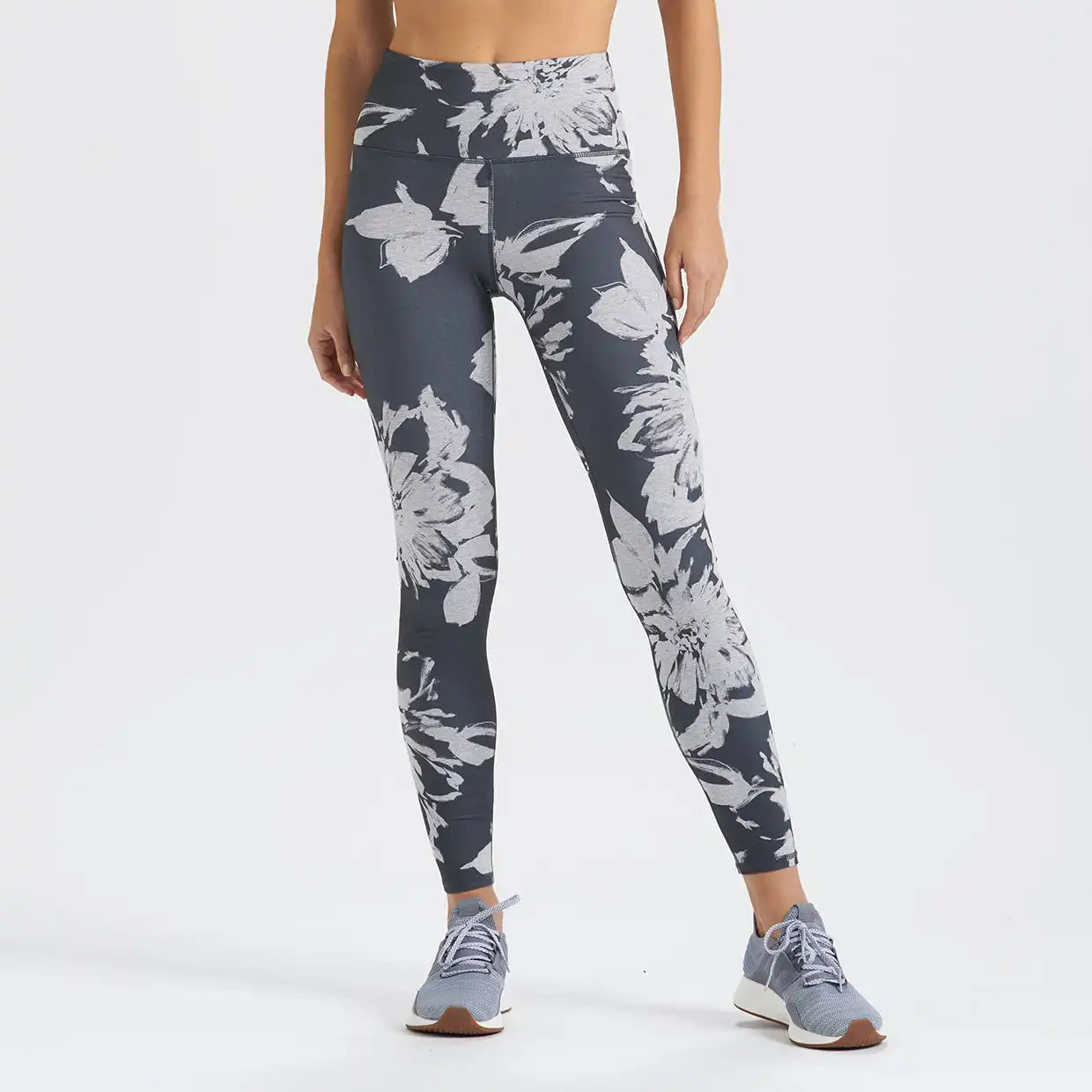 Clean Elevation Legging